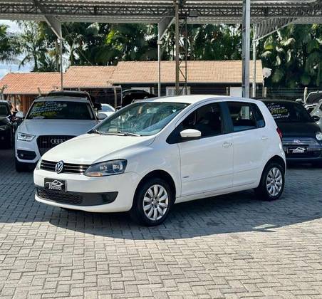 VOLKSWAGEN FOX 1.0 MI 8V FLEX 4P MANUAL VOLKSWAGEN FOX 1.0 MI 8V FLEX 4P MANUAL